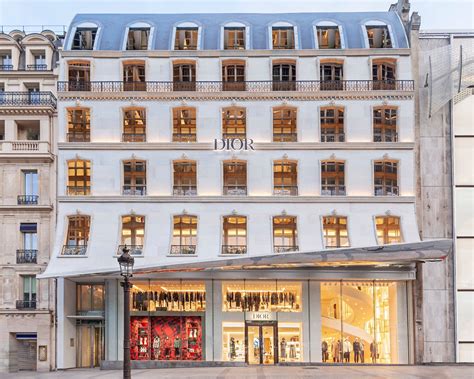 nouvelle boutique dior homme paris|christian Dior Paris store.